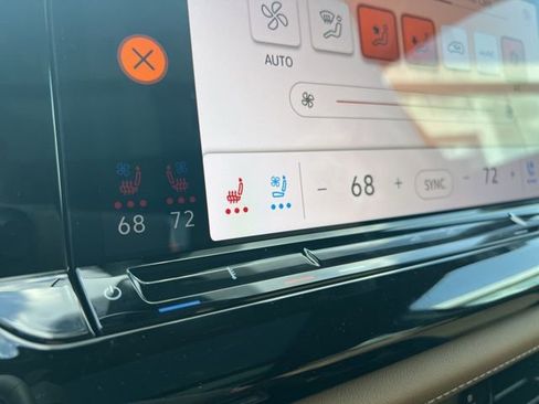 New 2026 Volkswagen Atlas Cross Sport SEL R-Line image 12