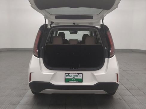 Used 2025 Kia Soul LX w/ LX Technology Package image 29