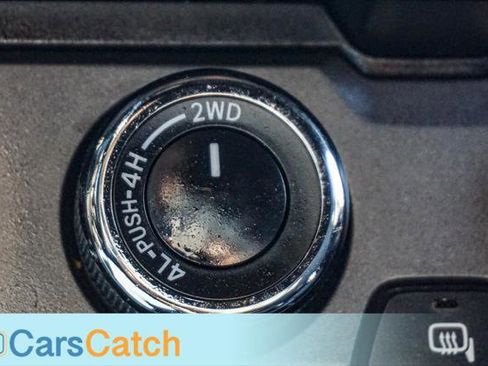 Used 2018 Toyota Tacoma TRD Off-Road image 40