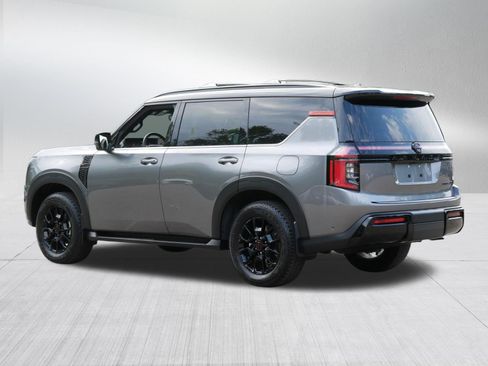 Certified 2025 Nissan Armada PRO-4X AWD/4WD image 5