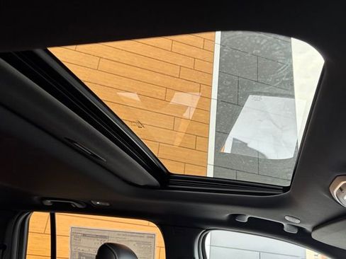 New 2025 Jeep Grand Cherokee 4WD image 29