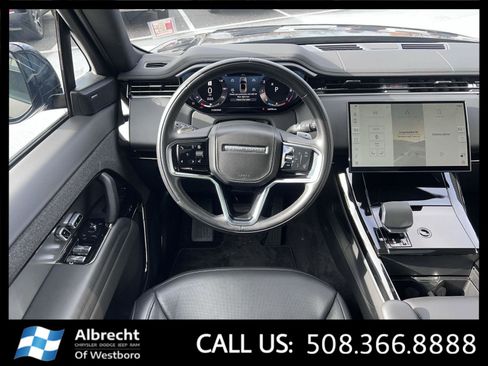 Used 2025 Land Rover Range Rover Sport SE image 26