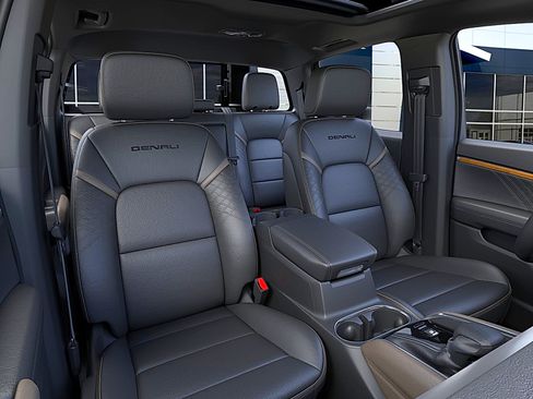 New 2026 GMC Canyon Denali w/ LPO, Denali Black Edition AWD/4WD image 16
