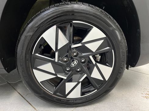 Used 2024 Hyundai Kona SEL AWD/4WD image 74