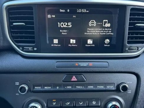 Used 2020 Kia Sportage LX AWD/4WD image 23