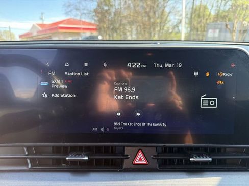 Certified 2024 Kia Sportage EX image 16