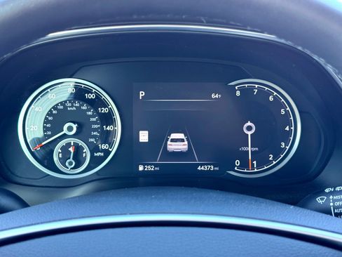 Used 2024 Genesis GV80 2.5T image 25