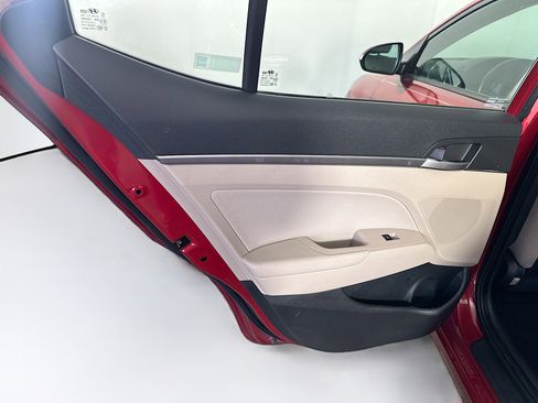 Used 2017 Hyundai Elantra Value Edition FWD image 28