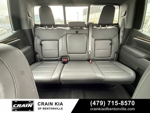 Used 2025 Chevrolet Silverado 1500 RST AWD/4WD image 29
