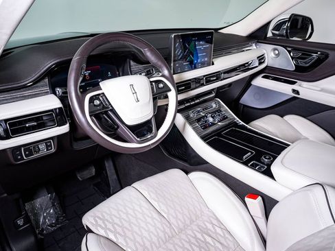 Used 2020 Lincoln Aviator Black Label Grand Touring image 19