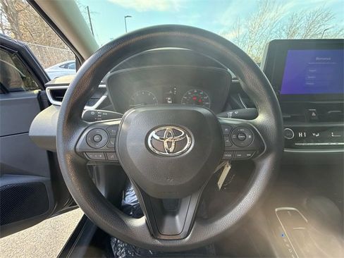 Used 2024 Toyota Corolla LE image 14