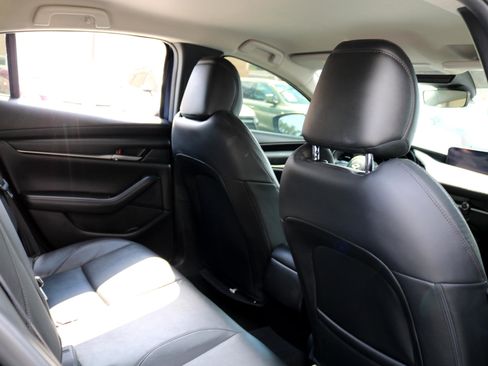 Used 2021 MAZDA MAZDA3 s image 36