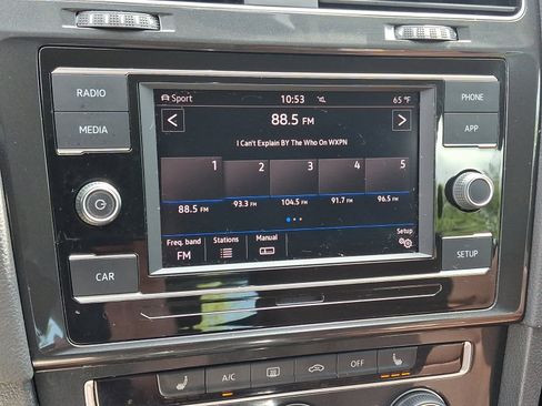 Used 2019 Volkswagen Golf Alltrack S AWD/4WD image 15
