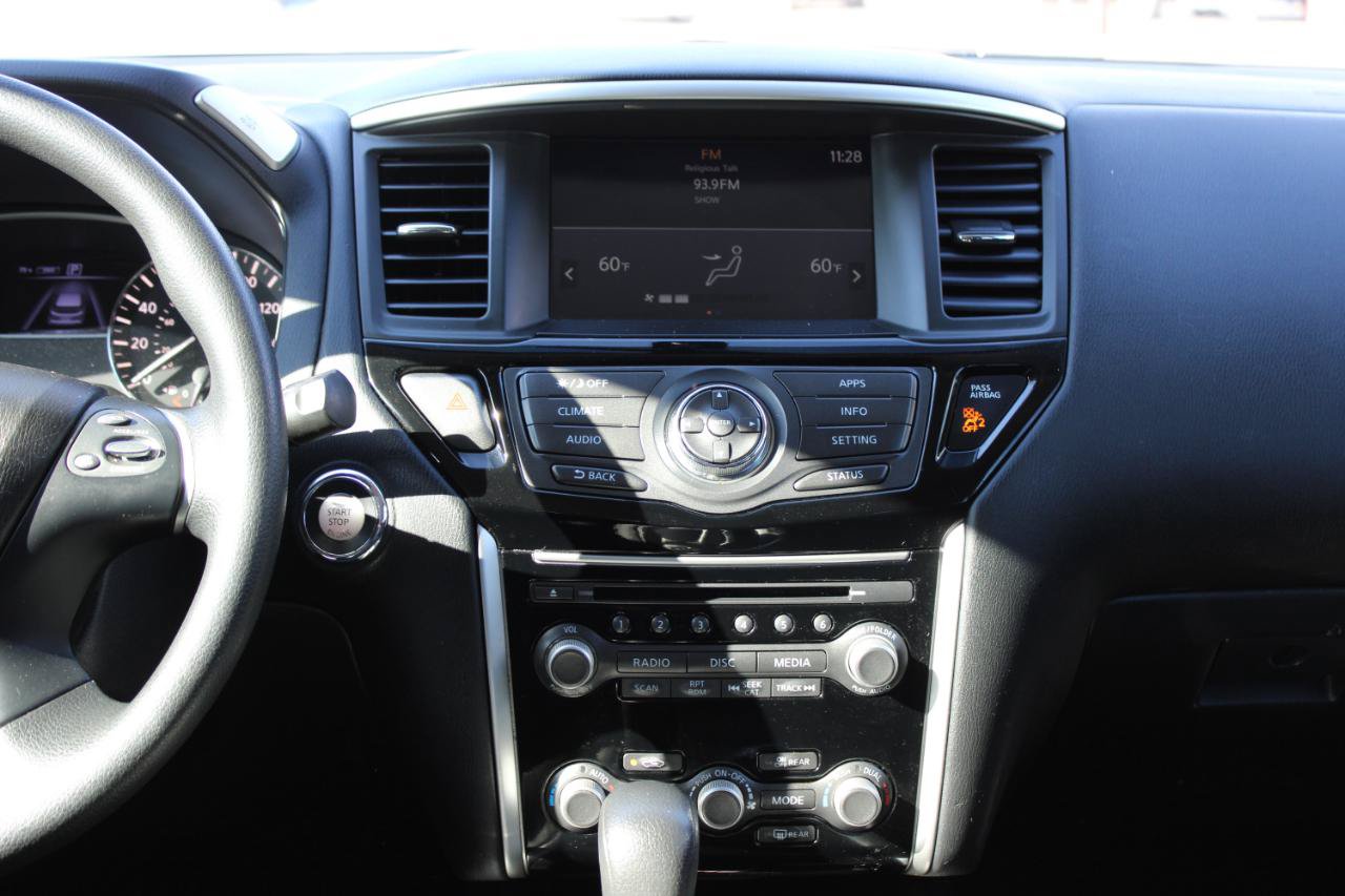 Used 2018 Nissan Pathfinder S AWD/4WD image 8
