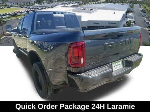New 2025 RAM 3500 Laramie image 7