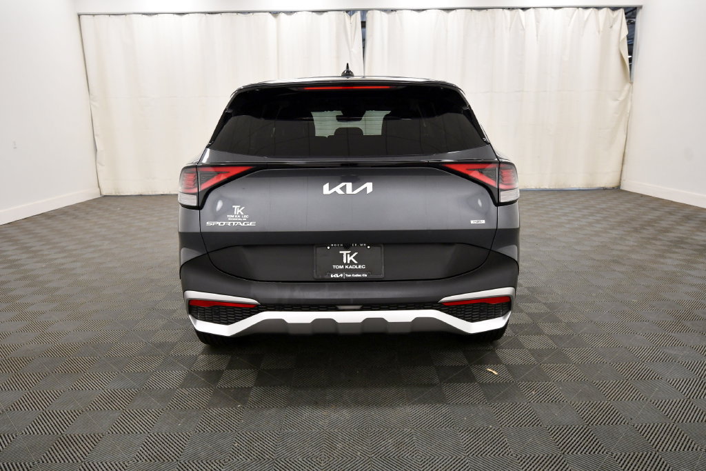 Certified 2023 Kia Sportage LX AWD/4WD image 6