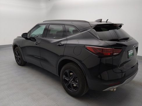 Used 2024 Chevrolet Blazer LT w/ Convenience Package FWD image 3