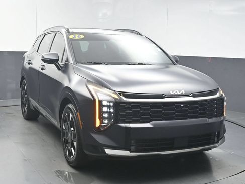 Used 2026 Kia Sportage SX FWD image 2