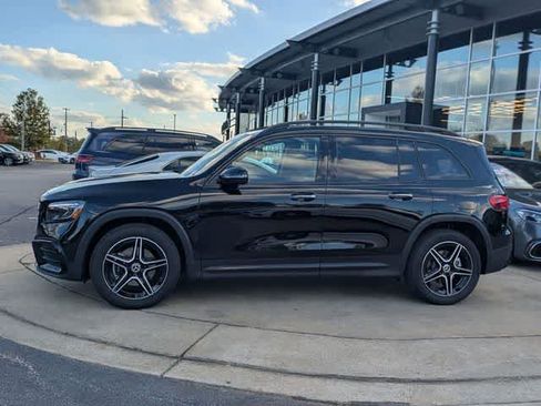 Used 2026 Mercedes-Benz GLB 250 image 6