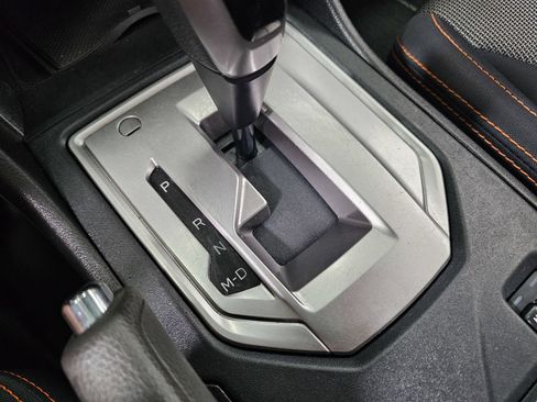 Used 2018 Subaru Crosstrek 2.0i Premium AWD/4WD image 30