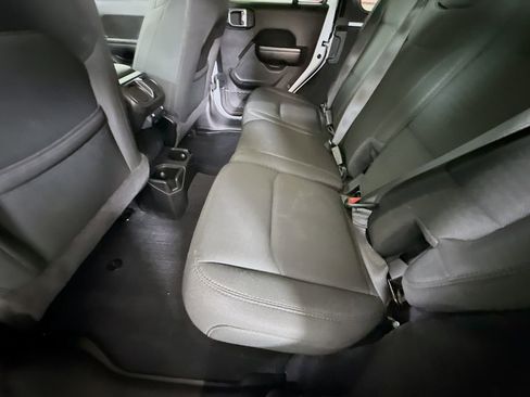 Used 2021 Jeep Wrangler Unlimited Sport image 26