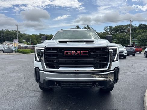New 2025 GMC Sierra 2500 Pro w/ Snow Plow Prep/Camper Package image 2