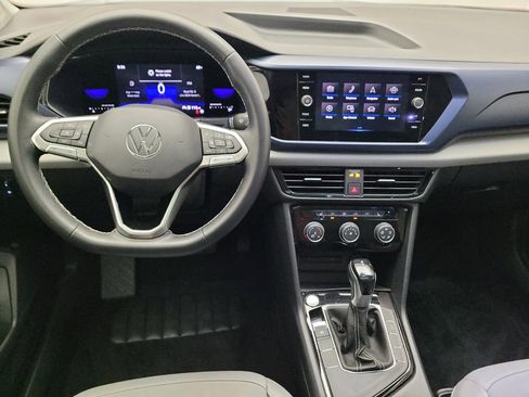 Used 2023 Volkswagen Taos SE w/ Panoramic Sunroof Package FWD image 22