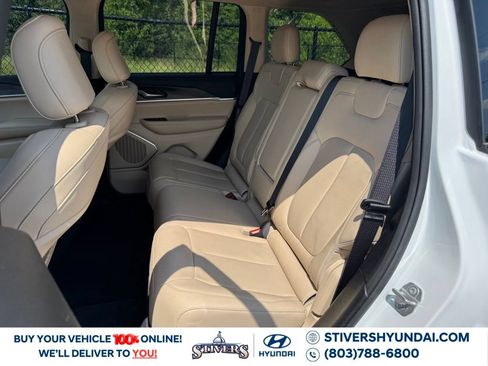 Used 2022 Jeep Grand Cherokee Limited RWD image 22