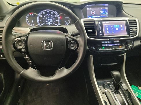 Used 2017 Honda Accord EX-L image 22