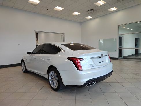 Used 2024 Cadillac CT5 Luxury w/ Cold Weather Package AWD/4WD image 5