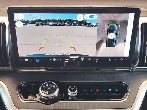 New 2025 Ford Expedition Max Platinum w/ Platinum Ultimate Package image 17