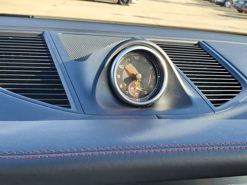 Used 2017 Porsche Macan S image 25