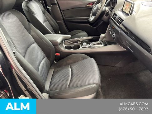 Used 2016 MAZDA MAZDA3 i Sport w/ Preferred Equipment Package FWD image 17