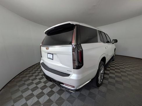 Certified 2024 Cadillac Escalade Premium Luxury w/ LPO, Floor Liner Package AWD/4WD image 3