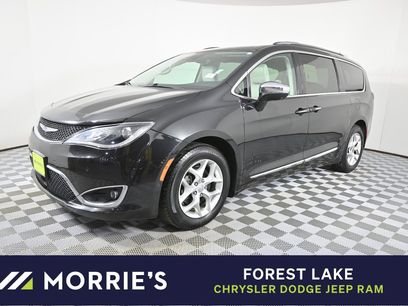Used 2020 Chrysler Pacifica Limited w/ Advanced Safetytec Group