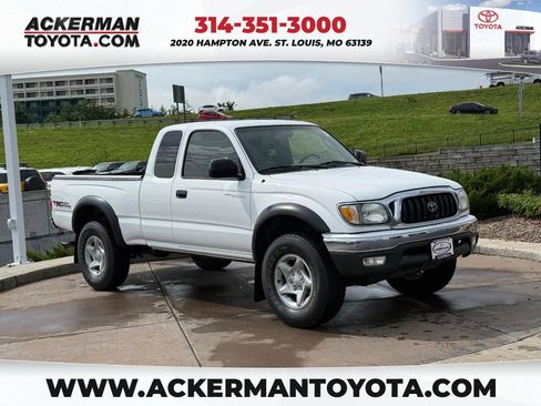 Used 2003 Toyota Tacoma PreRunner RWD image 1