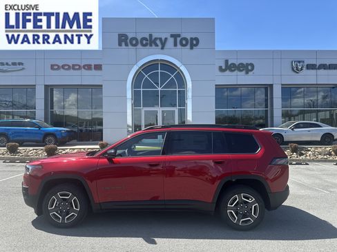 New 2026 Jeep Cherokee Limited AWD/4WD image 1