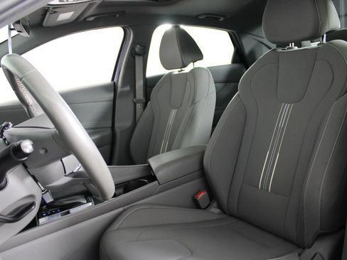 Certified 2024 Hyundai Elantra SEL w/ Convenience Package FWD image 19