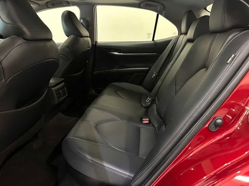 Used 2020 Toyota Camry XLE w/ Driver Assist Package image 24