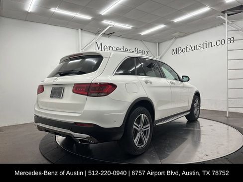 Used 2022 Mercedes-Benz GLC 300 image 8