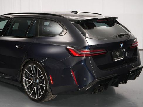 Used 2025 BMW M5 Touring w/ M Driver's Package AWD/4WD image 15