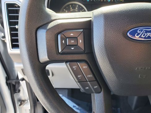Used 2019 Ford F150 XLT AWD/4WD image 14