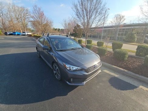 Used 2023 Subaru Impreza 2.0i Sport image 8