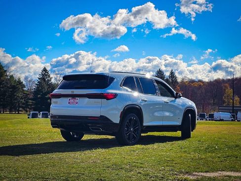 New 2026 Buick Enclave Sport Touring w/ Power Package image 4