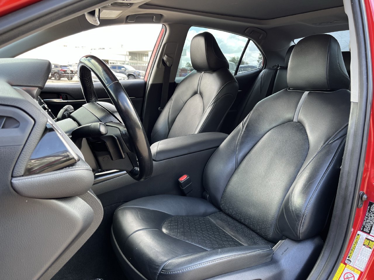 Used 2019 Toyota Camry XSE FWD image 23