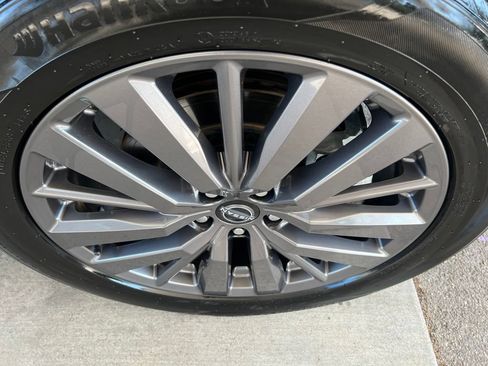 Certified 2023 Nissan Pathfinder SL w/ SL Premium Package AWD/4WD image 41