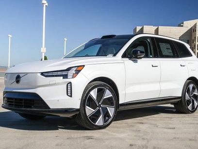 New 2025 Volvo EX90 Ultra