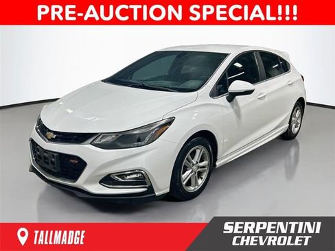 Used 2017 Chevrolet Cruze LT w/ RS Package FWD image 1
