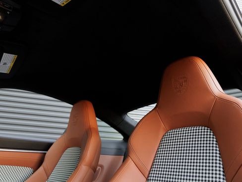 Certified 2023 Porsche 911 Sport Classic image 18