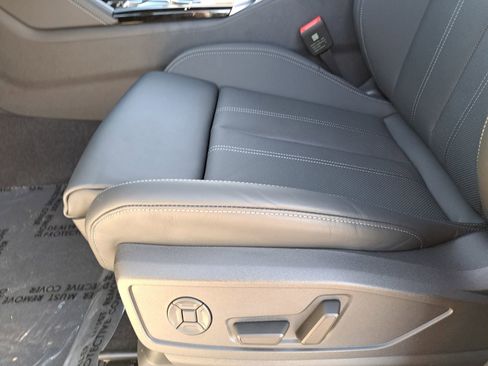 New 2025 Audi Q5 Premium Plus image 32